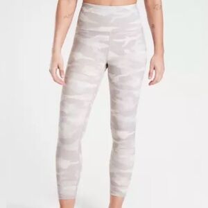 Athleta Women's Taupe Elation Camo 7/8 Tight Leggings Size 1X